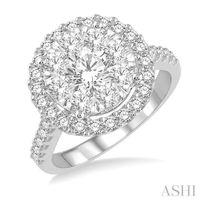 ROUND SHAPE HALO LOVEBRIGHT ESSENTIAL DIAMOND ENGAGEMENT RING