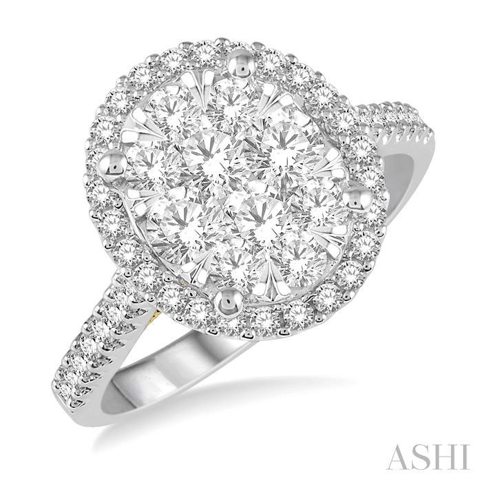 OVAL SHAPE HALO LOVEBRIGHT ESSENTIAL DIAMOND ENGAGEMENT RING