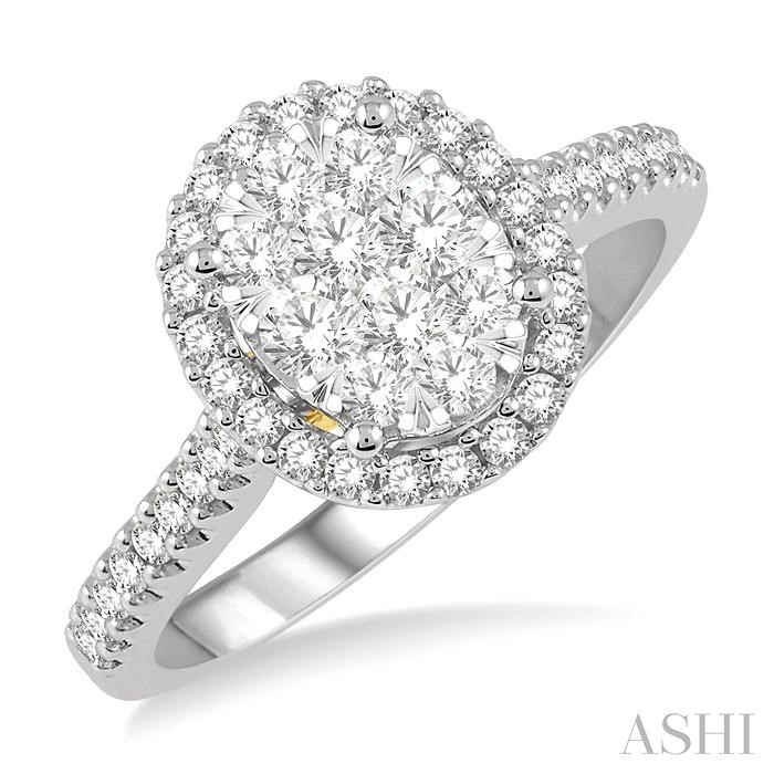 OVAL SHAPE HALO LOVEBRIGHT ESSENTIAL DIAMOND ENGAGEMENT RING