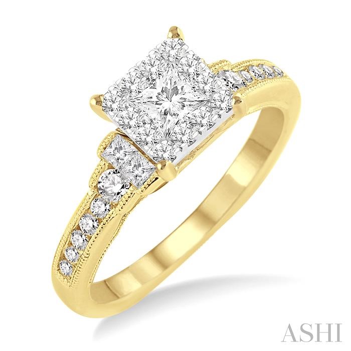 PRINCESS SHAPE LOVEBRIGHT DIAMOND ENGAGEMENT RING