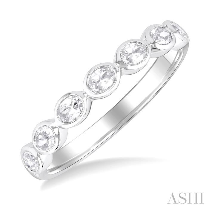 Oval Shape East-West Bezel Set Diamond Fashion Band