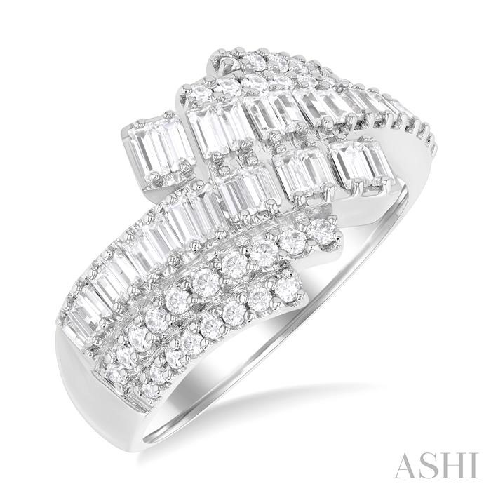 Baguette Diamond Fashion Ring