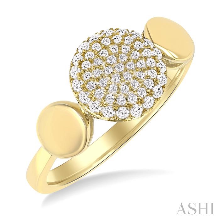 Pave-Set Round Shape Diamond Fashion Ring