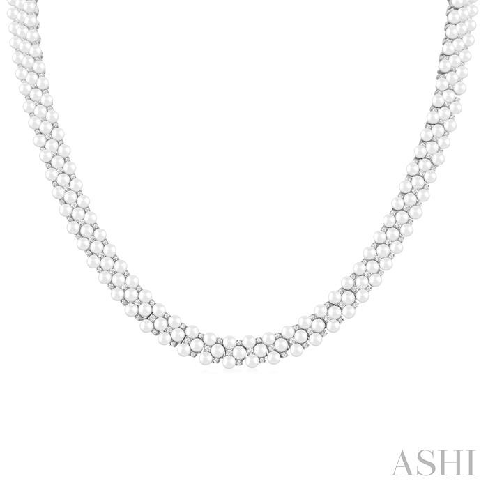 PEARL & DIAMOND FASHION NECKLACE