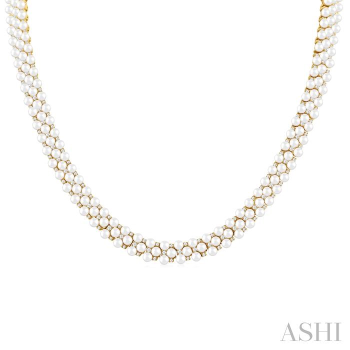 PEARL & DIAMOND FASHION NECKLACE