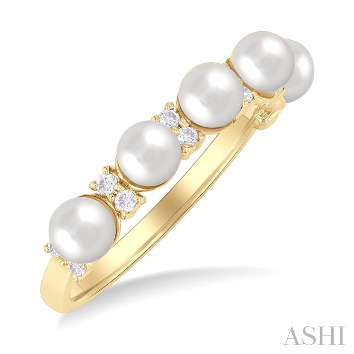 Pearl & Diamond Fashion Ring