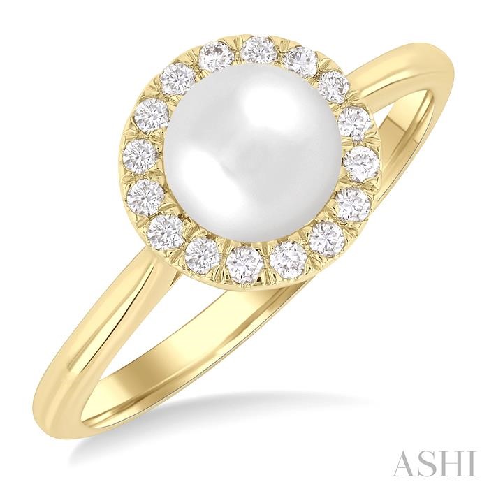 Pearl & Halo Diamond Ring