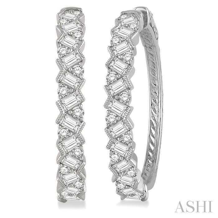 SCATTER ZIG-ZAG BAGUETTE DIAMOND FASHION HOOP EARRINGS