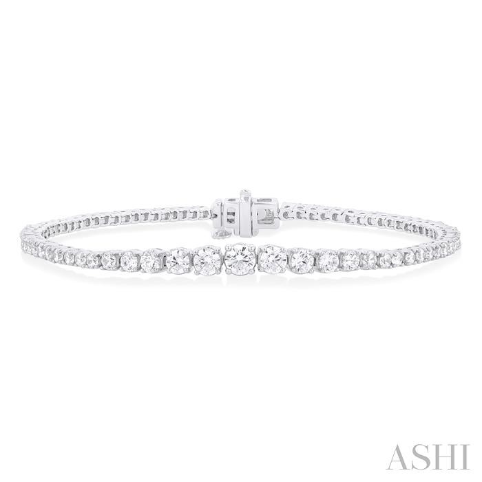 Graduated Diamond Tennis Bracelet