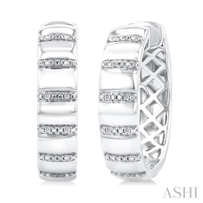 SILVER BOLD DIAMOND FASHION HOOP EARRINGS