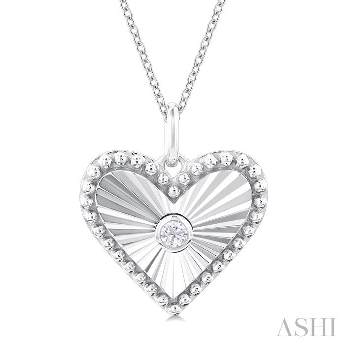 HEART SHAPE FLUTED MEDALLION DIAMOND PENDANT