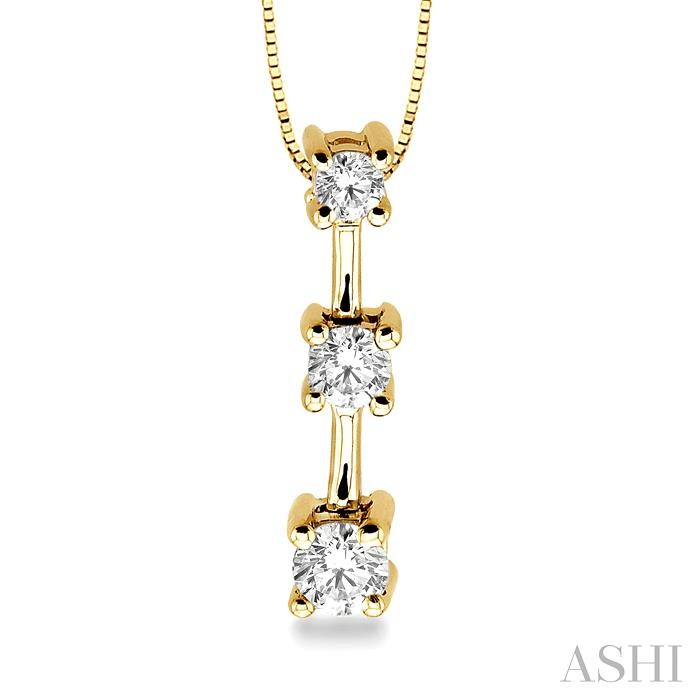 ROUND SHAPE PAST PRESENT & FUTURE DIAMOND PENDANT