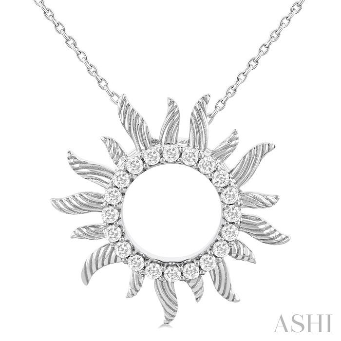 SUNBURST FLUTED DIAMOND FASHION PENDANT