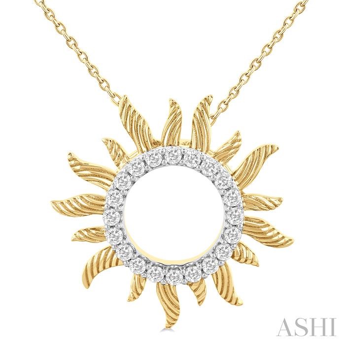 SUNBURST FLUTED DIAMOND FASHION PENDANT