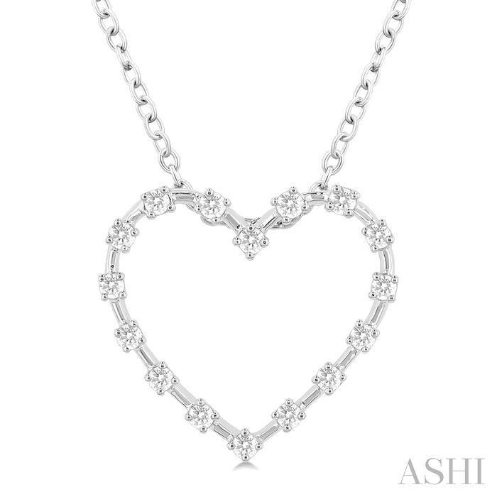 HEART SHAPE DIAMOND PENDANT