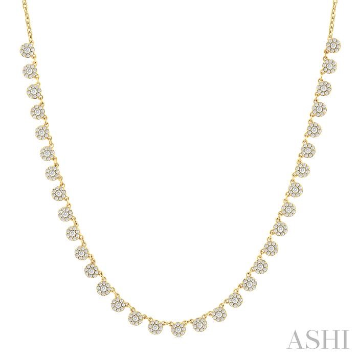 HALFWAY CLUSTER DIAMOND NECKLACE